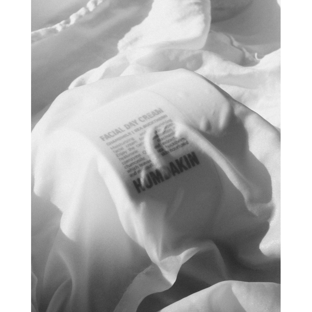 HUMDAKIN 01 Dagcreme Hair and Body care 00 Neutral/No color