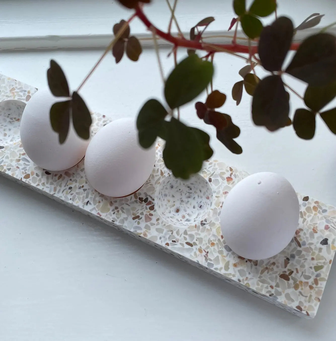HUMDAKIN Terrazzo Æggebakke Terrazzo